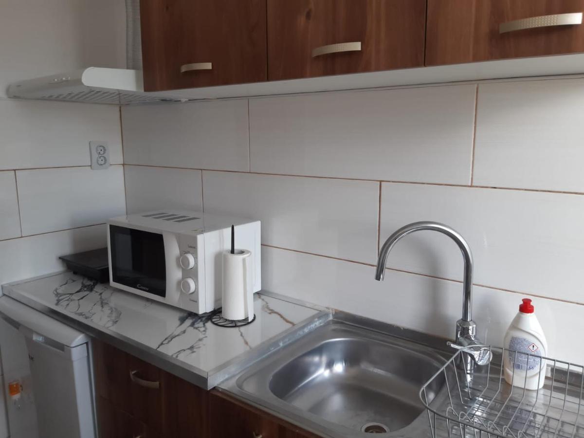 Апартаменты Apartamentul Lui Matei Констанца Экстерьер фото